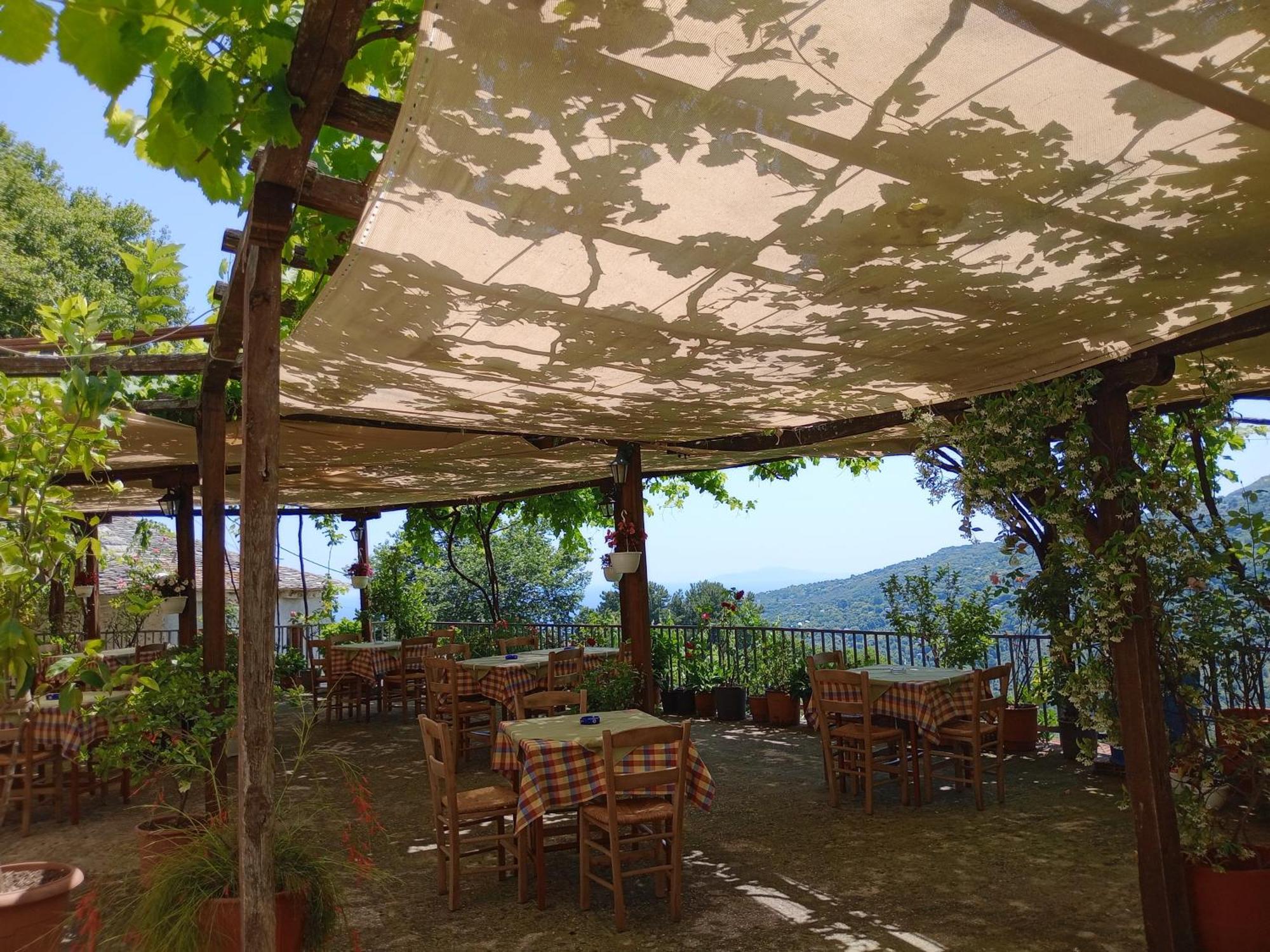 Áyios Dhimítrios Hotel Erotas מראה חיצוני תמונה