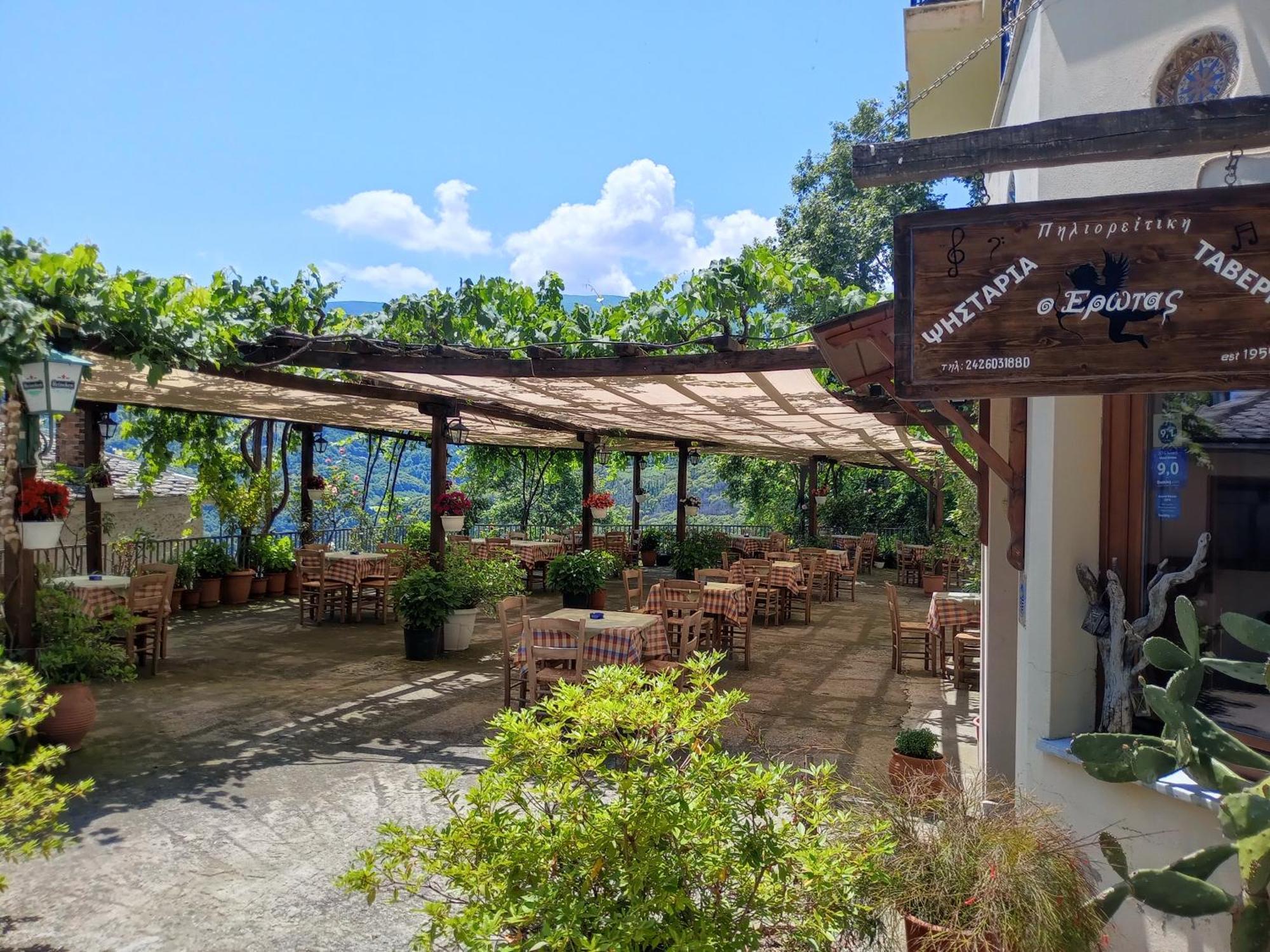 Áyios Dhimítrios Hotel Erotas מראה חיצוני תמונה