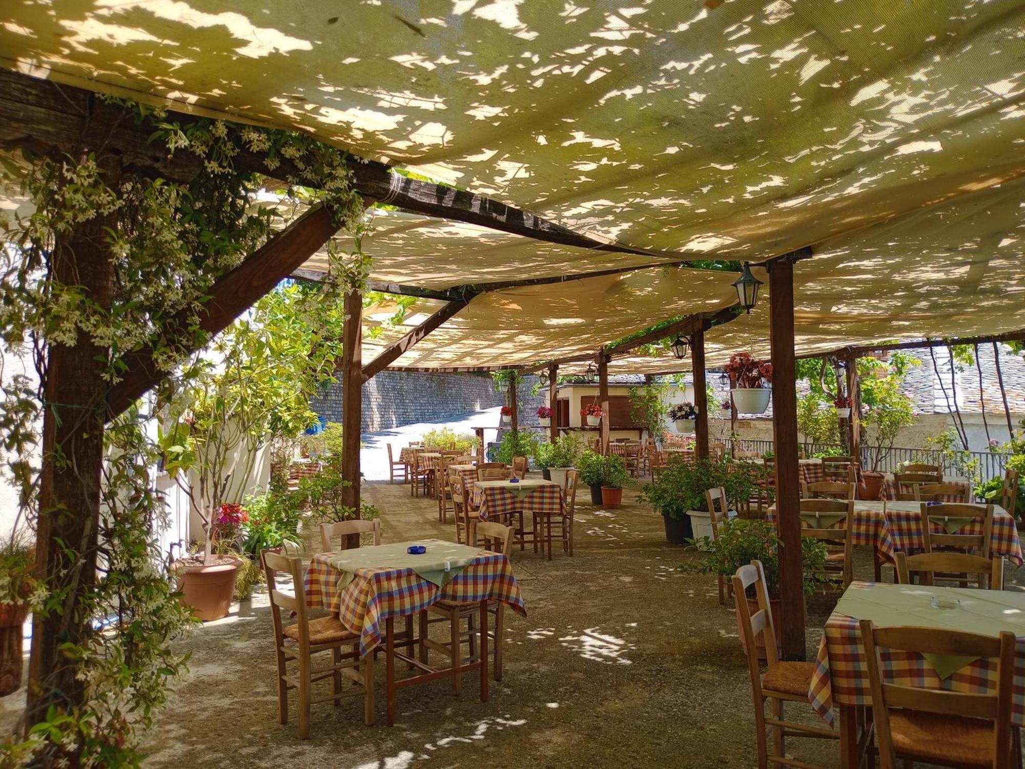 Áyios Dhimítrios Hotel Erotas מראה חיצוני תמונה
